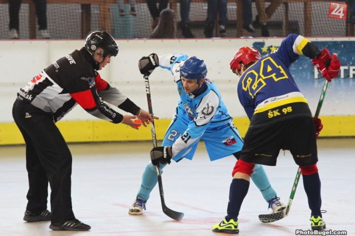 Ilustračný obrázok k článku Hokejbalisti idú za svojim cieľom: V dôležitom zápase porazili Pruské!