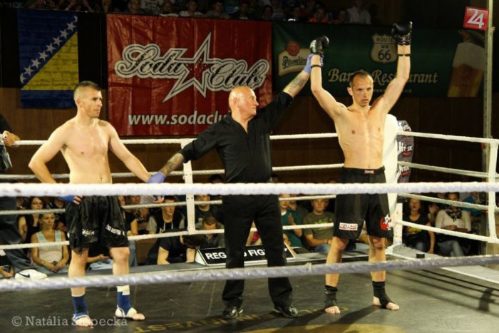 Ilustračný obrázok k článku Kickbox: Martin Navrátil vo Viedni o opasok federácie WKF