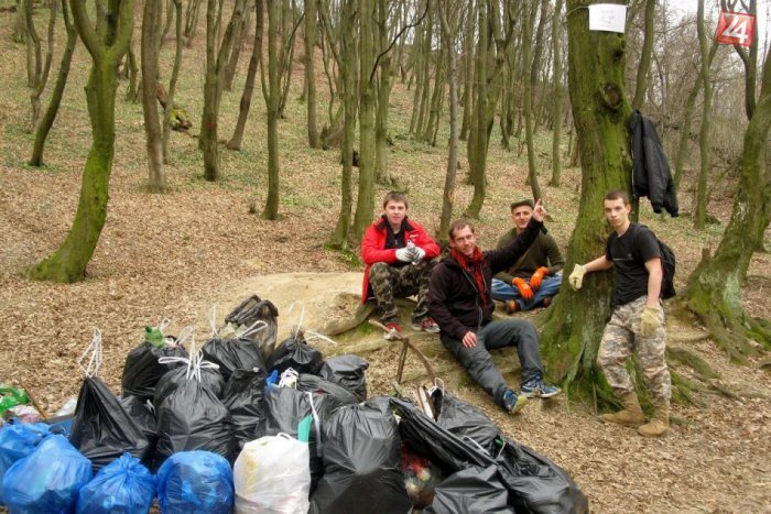 Ilustračný obrázok k článku FOTO Pustili sa do čistenia Humenského Sokola: A toto je výsledok!