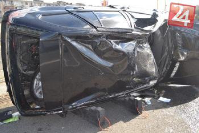 Ilustračný obrázok k článku Desivá nehoda na bystrickej čerpačke: Jedno auto prevrátilo na bok, druhé na strechu!