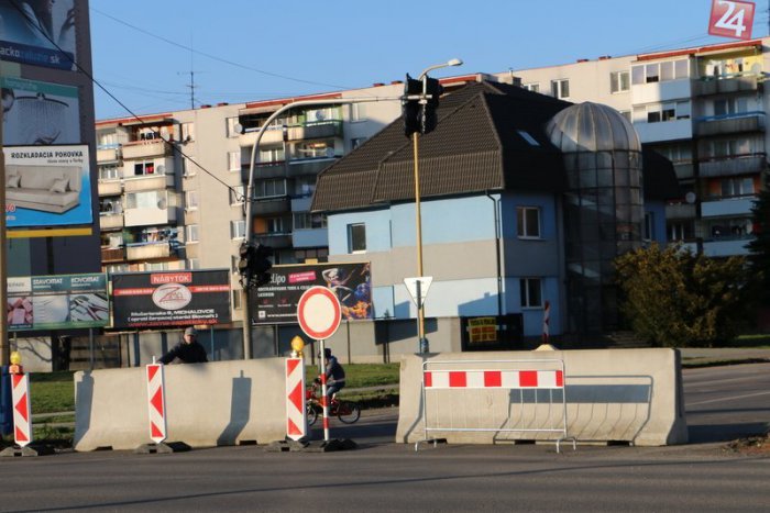 Ilustračný obrázok k článku Výstavba najväčšieho kruháča v Michalovciach už odštartovala: Prvé obmedzenia pre vodičov!
