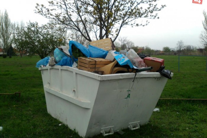 Ilustračný obrázok k článku Jarné upratovanie v Nových Zámkoch: Pozrite si, kedy a kde nájdete kontajnery na odpad