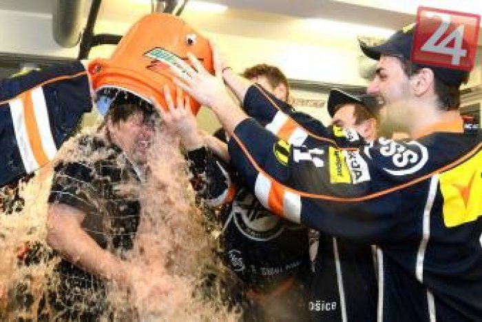 Ilustračný obrázok k článku Steel aréna sa otriasa v základoch: Takto totiž oslavujú majstri!