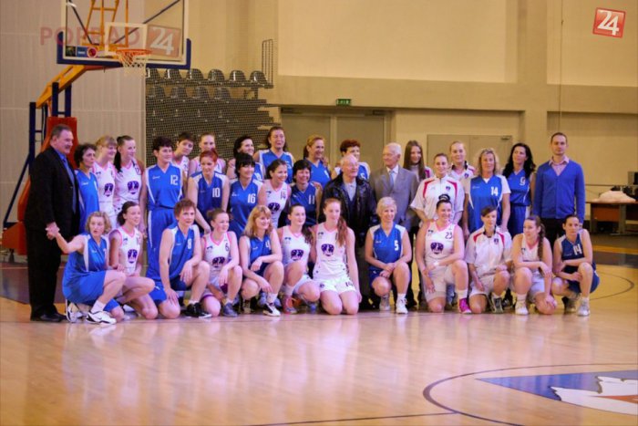 Ilustračný obrázok k článku Ženský basketbal sa hrá pod Tatrami už 65 rokov.  Vychoval množstvo špičkových basketbalistiek