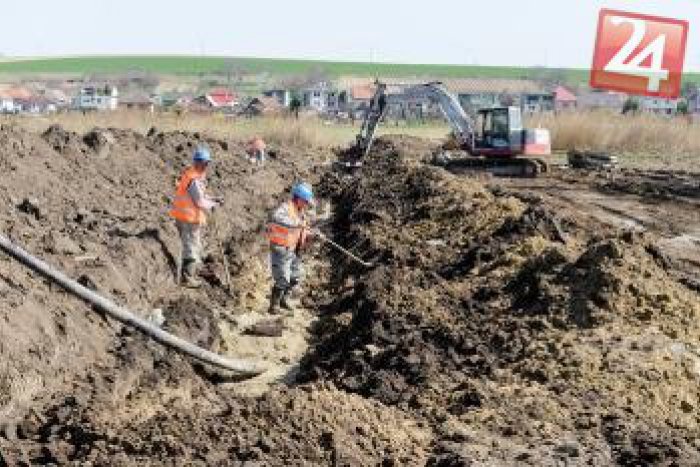 Ilustračný obrázok k článku Pri Košiciach sa vybudujú kilometre vodovodnej siete a kanalizácie: Ktorých obcí sa to dotkne?