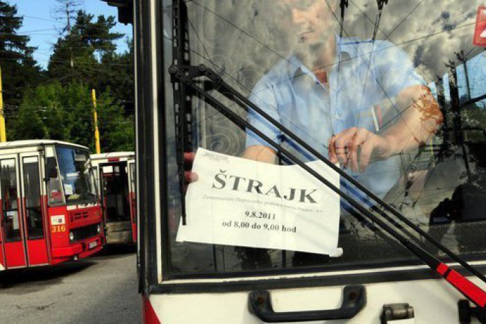 Ilustračný obrázok k článku Zamestnanci Dopravného podniku mesta Prešov sú stále v štrajkovej pohotovosti: Aké majú požiadavky?