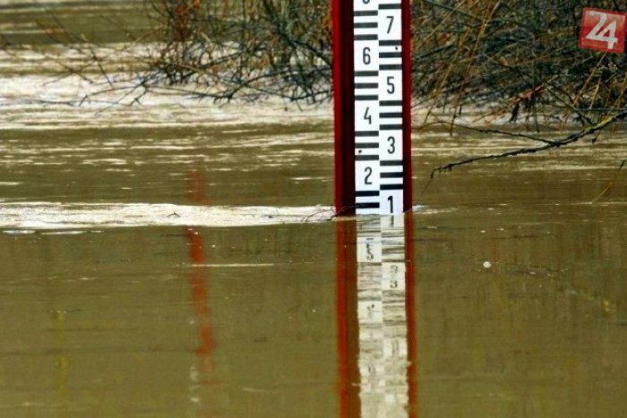 Ilustračný obrázok k článku Okres Prievidza sa musí mať na pozore pred veľkou vodou: Varovanie pred povodňou z trvalého dažďa!