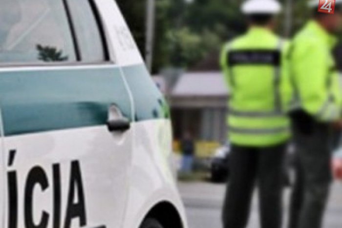 Ilustračný obrázok k článku Policajti sa rozhodli pre akciu v Lučeneckom okrese: Vodiči, kedy si dať pozor?