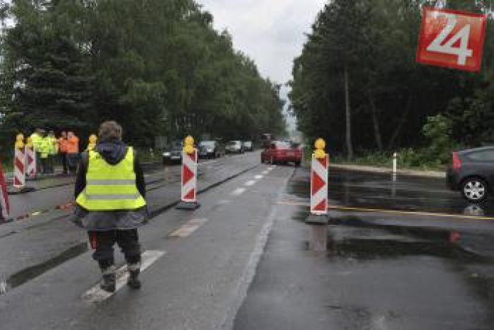 Ilustračný obrázok k článku Dôležité info pre vodičov z Prievidze: Kvôli nadrozmernému nákladu sa cez túto ulicu nedostanete!