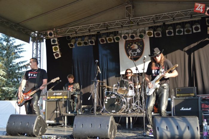 Ilustračný obrázok k článku Skupina All Devils má 20 rokov: Veľká oslava v obci, kde sa kapela zrodila