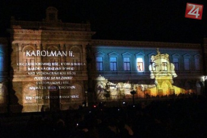 Ilustračný obrázok k článku Veľkomoravská história ožije aj tento rok: Audiovizuálnu parádu si užijeme už v sobotu!