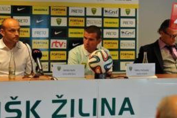 Ilustračný obrázok k článku Ciele MŠK Žilina pred novou sezónou: Šošoni chcú zatraktívniť hru a prilákať na štadión viac divákov