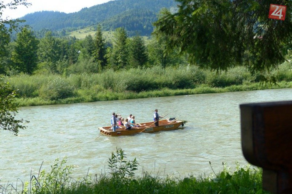 Ilustračný obrázok k článku Posledná plavba Dunajcom: Sezóna skončila, vodník uzamkol hladinu