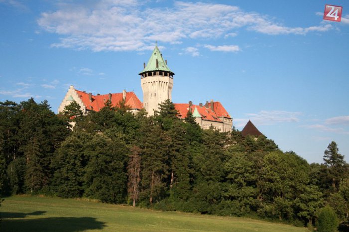 Ilustračný obrázok k článku Explózia inovácií v Smoleniciach: Na zámku sa bude diskutovať o výskumoch Fakulty masmediálnej komunikácie