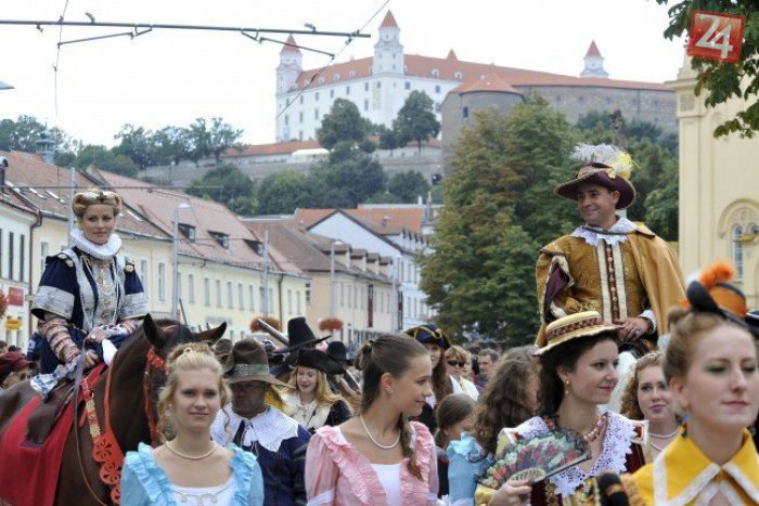 Ilustračný obrázok k článku Festivalové leto v Bratislave pokračuje: Bude v znamení Shakespeara a zmiešanej svadby!