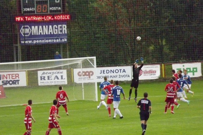Ilustračný obrázok k článku Futbal: Kostúrik gólom rozhodol o tretej výhre MFK Tatran v rade