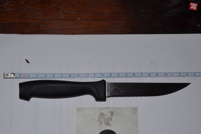 Ilustračný obrázok k článku Taxikár zažil šichtu hrôzy: Najskôr slovný konflikt, potom pasažier vytiahol nôž!