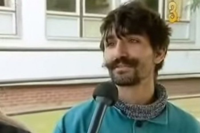 Ilustračný obrázok k článku Topoľčanci sa nehanbia, i keď nevedia: Zasmejte sa našich hviezdach z Aj múdry schybí!