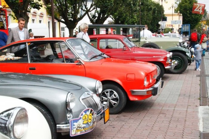 Ilustračný obrázok k článku Do Vysokých Tatier zavítajú staré autá. Urobte si čas aj na Prešovský dixieland