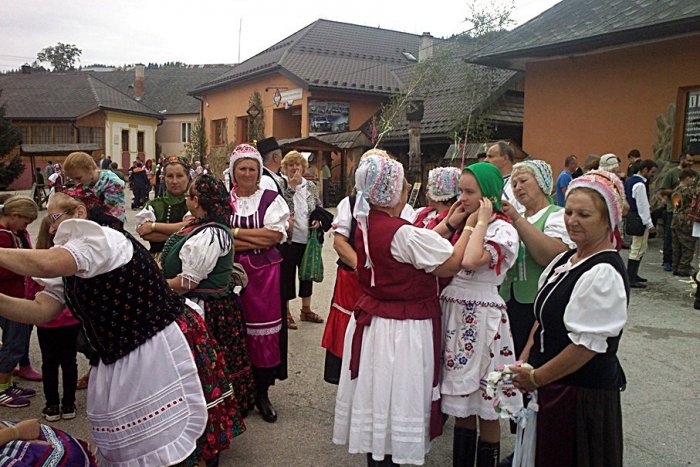 Ilustračný obrázok k článku Gemerský folklórny festival. Takto to tam vyzeralo