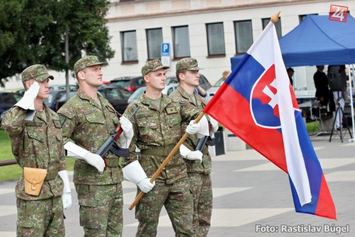 Ilustračný obrázok k článku Zhromaždenie pred Pamätníkom víťazstva: Nitra si pripomenie ukončenie II. svetovej vojny
