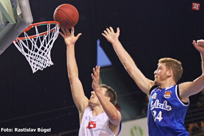 Ilustračný obrázok k článku Basketbalová extraliga je v druhej štvrtine: Nitra nestačila na Karlovku ani s posilou