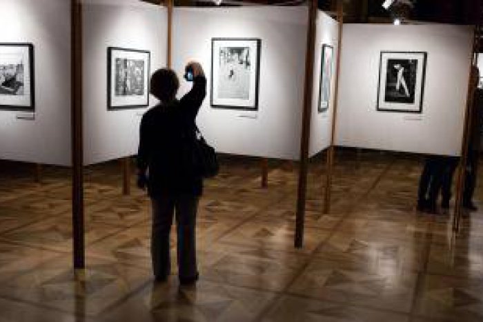 Ilustračný obrázok k článku Držiteľ cien World Press Photo Kratochvíl bude mať slovenskú výstavnú premiéru v Bratislave