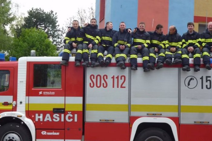 Ilustračný obrázok k článku VIDEO: Zažite horúce zásahy našich hasičov na vlastnej koži!