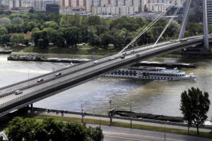 Ilustračný obrázok k článku V Bratislave klesá počet podnikateľov.  V prvom polroku až o 1379