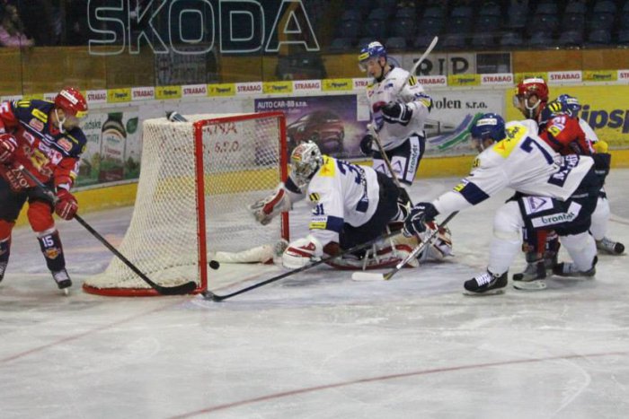 Ilustračný obrázok k článku Trápiaci sa Martin neuspel na zvolenskom ľade: Hráči HKM udržali tempo s dobre korčuľujúcim súperom