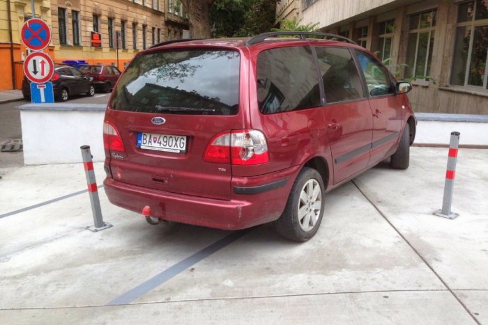 Ilustračný obrázok k článku TOP 10: Nedostatok parkovacích miest alebo čiarosleposť bratislavských vodičov?