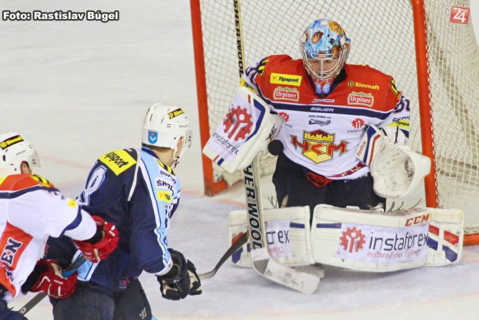 Ilustračný obrázok k článku Prehľad športových výsledkov: Hokejisti sa prebúdzajú, futbalisti pokračujú neohrozene nahor!