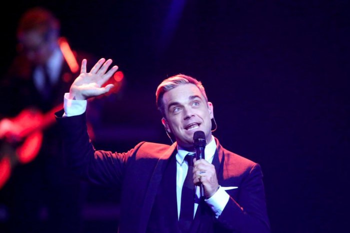 Ilustračný obrázok k článku Ďalšia svetová hviezda v Bratislave: Spevák Robbie Williams bude koncertovať v Slovnaft Aréne