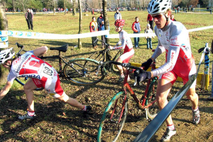 Ilustračný obrázok k článku Majstrovstvá Slovenska v cyklokrose v Trnave: Odmenia víťazov aj divákov