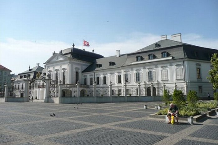 Ilustračný obrázok k článku Prezidentský palác má problémy s krovom, ten potrebuje nutnú opravu
