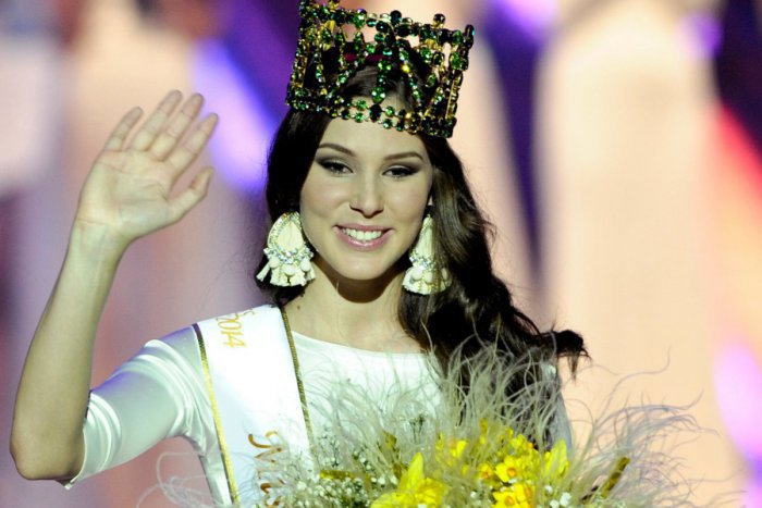 Ilustračný obrázok k článku Nádherná Laura (19) mieri na Miss World: Na finálovom večeri sa ukáže v jedinečnom kroji z Podpoľania