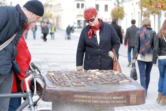 Ilustračný obrázok k článku Slovenský unikát: Pozrite si bronzový model historického centra Trnavy