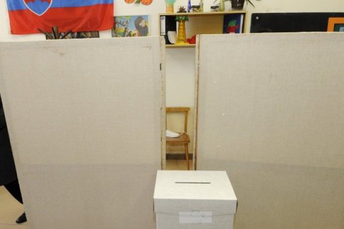 Ilustračný obrázok k článku Ucelený PREHĽAD pre Topoľčancov k voľbám: Zoznam všetkých volebných okrskov a miestností