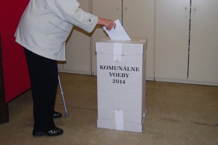 Ilustračný obrázok k článku Pozrite si neoficiálne výsledky: Primátorské voľby v Nových Zámkoch poznajú víťaza!