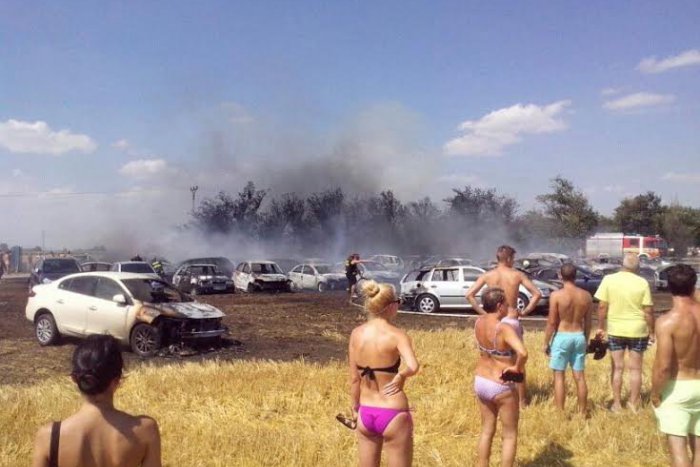 Ilustračný obrázok k článku Výsledky vyšetrovania pri Vincovom lese: Poznajú už príčiny požiaru, kde zhoreli autá za 500-tisíc eur?