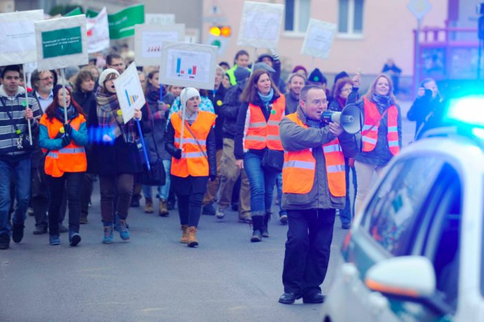 Ilustračný obrázok k článku Viete prečo sa slovenskí vedci búria? V Bratislave sa dnes konal "Pochod proti likvidácii vedy". Toto sú hlavné dôvody protestu