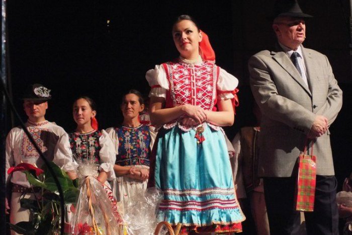 Ilustračný obrázok k článku Rožňavskí permoníci zorganizovali galaprogram: Výročie založenia oslavovalo viac folklórnych súborov