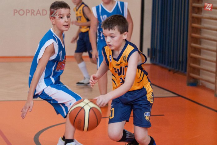 Ilustračný obrázok k článku Zážitok pre najmladších basketbalistov BKM: Na zápas prišli fandiť hráči Iskry Svit
