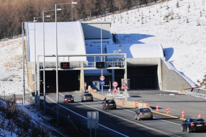 Ilustračný obrázok k článku Obec pri Prešove bola počas stavby Braniska dôležitým strediskom: Ako tam tunel zmenil dopravu?