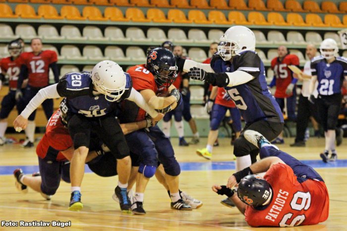 Ilustračný obrázok k článku Turnaj v americkom futbale pod Zoborom: Zvolen vo finále nestačil na Ostravu