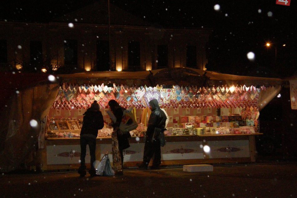 Ilustračný obrázok k článku Živý Betlehem aj drevená zvonička. Poznáme lákadlá vianočných trhov v Brezne!