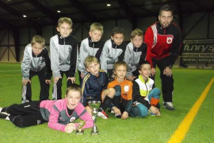 Ilustračný obrázok k článku Víkendový futbal mladých: Oba tímy prípravkárov U10 zvíťazili na svojich turnajoch