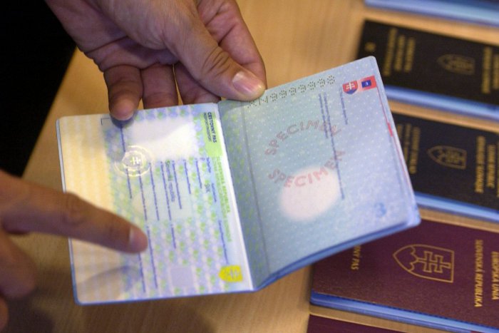 Ilustračný obrázok k článku V Malackách si dnes pasy nevyzdvihnete!