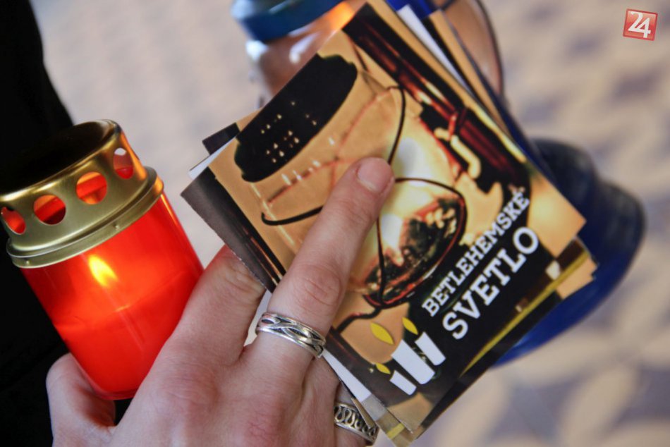Ilustračný obrázok k článku Betlehemské svetlo dorazí aj do Nitry: Odneste si ho domov medzi prvými!