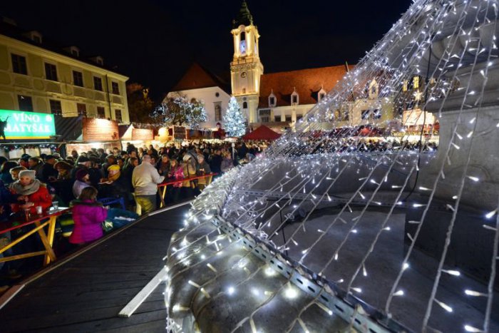 Ilustračný obrázok k článku To ste asi nečakali! Vianočné trhy v Bratislave patria medzi 12 najzaujímavejších v Európe